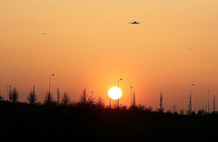 Heathrow 09L Approach, sunset